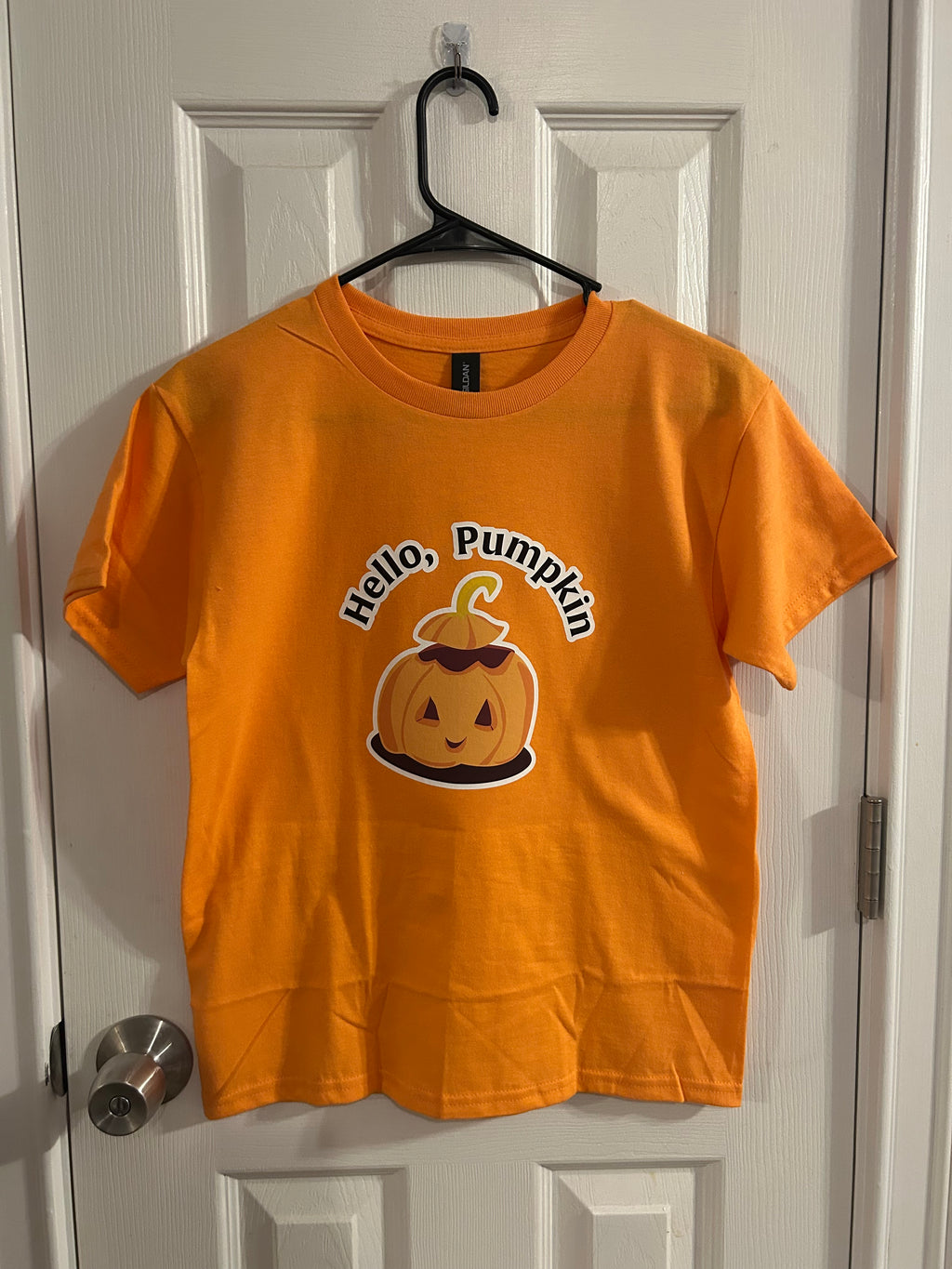 “Hello, Pumpkin” Graphic Tee